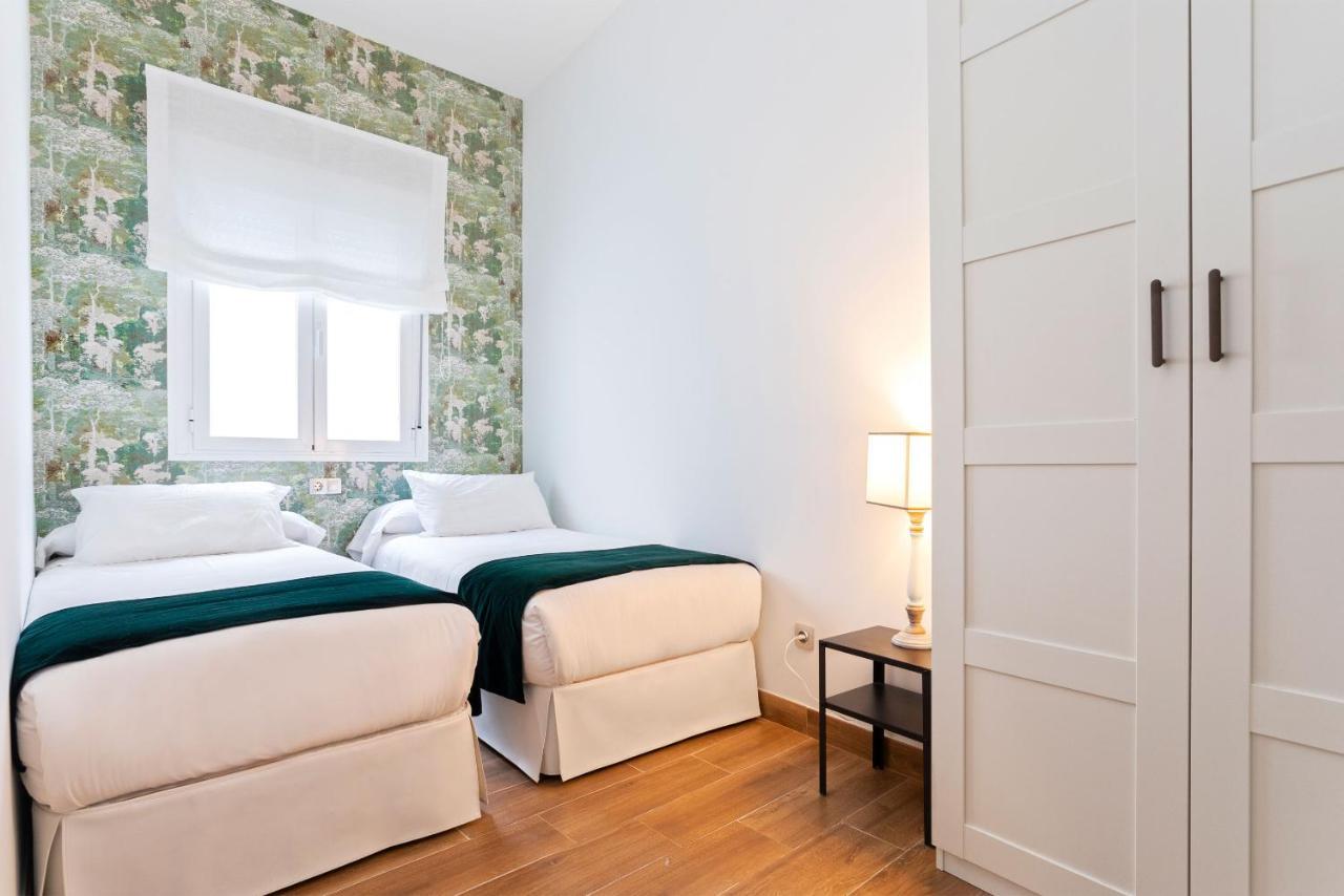 Genteel Home Recaredo Sevilla Exterior foto